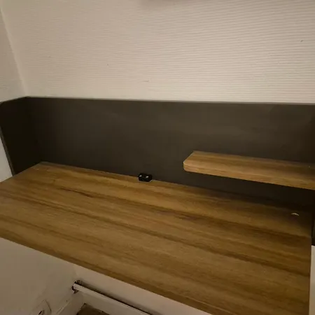 Maison De Avec Terrasse Et Tv Dans Les 4 * Brest